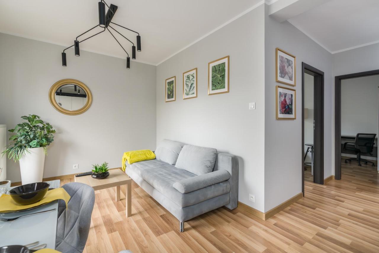 Apartment Rozana Poznan By Noclegi Renters Екстер'єр фото