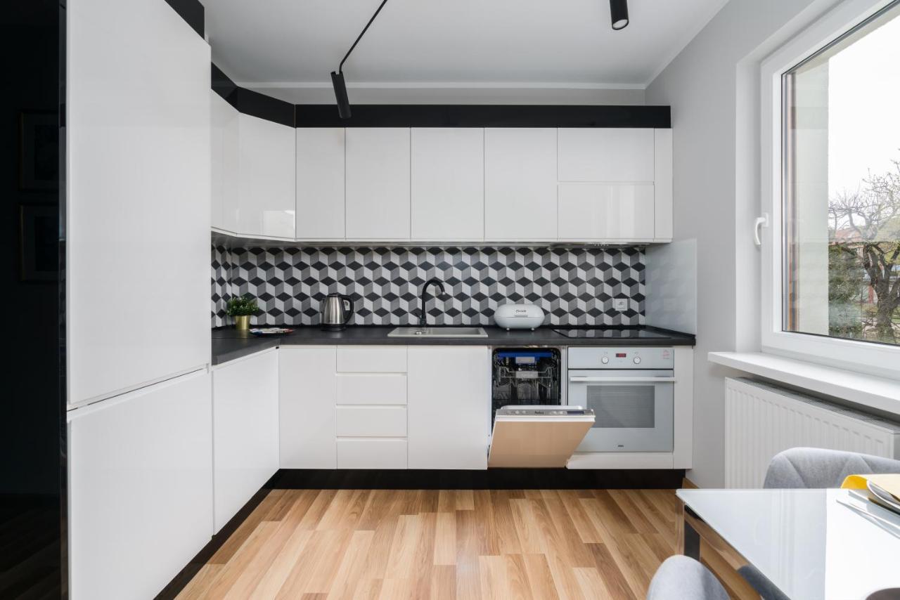 Apartment Rozana Poznan By Noclegi Renters Екстер'єр фото