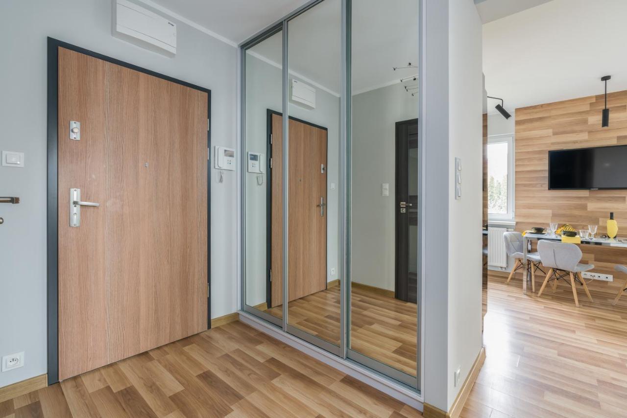 Apartment Rozana Poznan By Noclegi Renters Екстер'єр фото