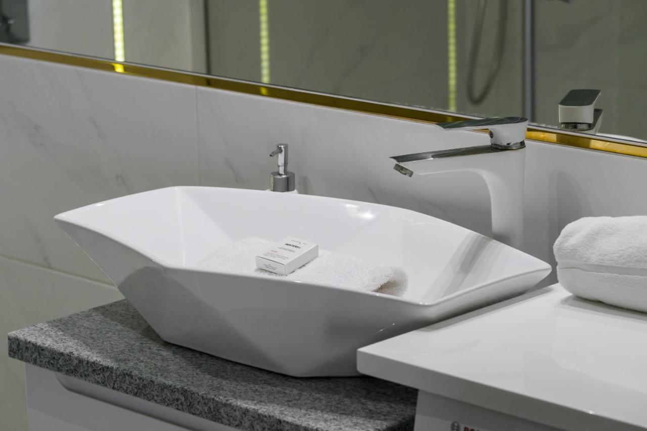 Apartment Rozana Poznan By Noclegi Renters Екстер'єр фото