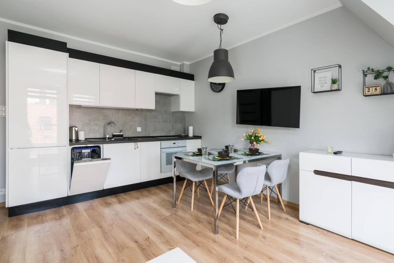 Apartment Rozana Poznan By Noclegi Renters Екстер'єр фото