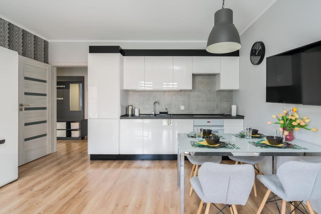 Apartment Rozana Poznan By Noclegi Renters Екстер'єр фото