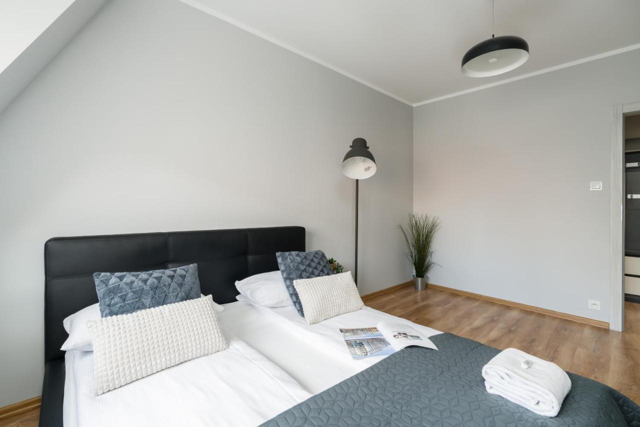 Apartment Rozana Poznan By Noclegi Renters Екстер'єр фото